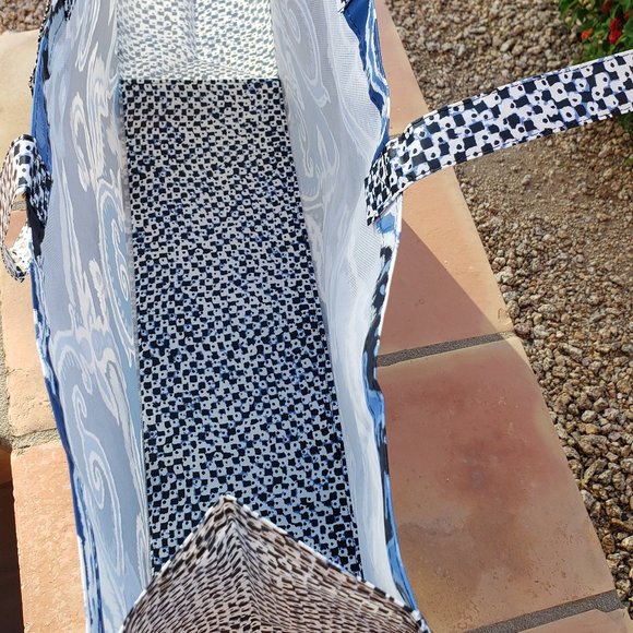 Chico's Reusable Shopping Tote Bags - Set of 2 - NWT - Picture 3 of 8